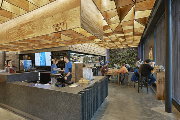 什么是华夫格天花板？ 47 种在网格下生活的室内设计 - 81 的图像 96